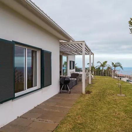 Da Falesia-with Pool And Views Vakantiehuis