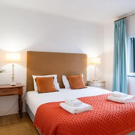 Da Falesia-with Pool And Views Caniço